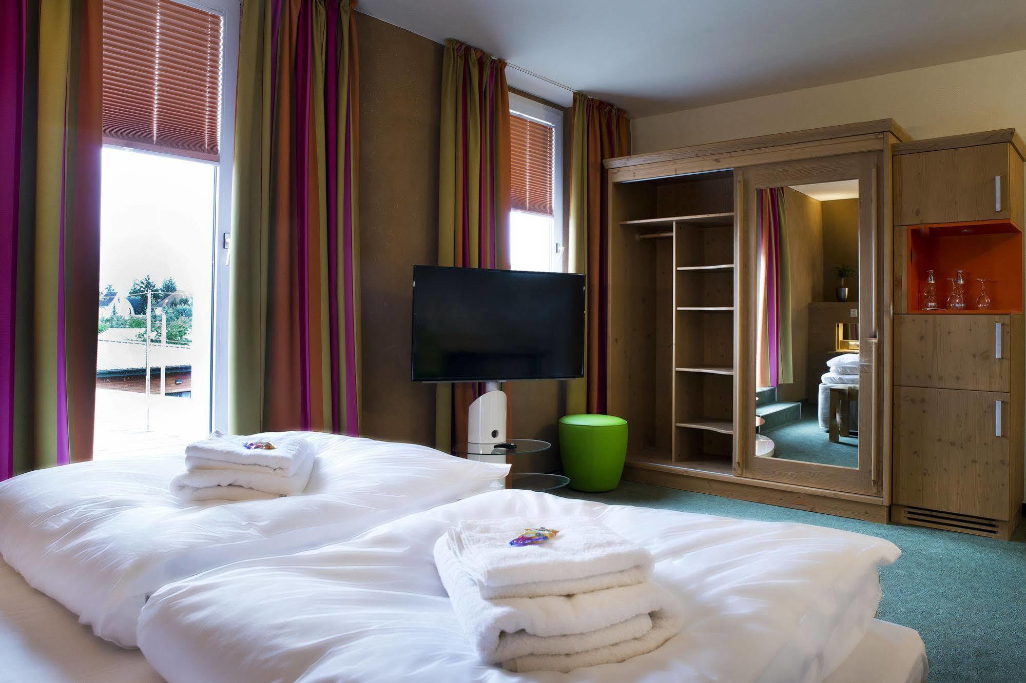 Sonn'Idyll Hotel & Saunalandschaft Rathenow Eksteriør billede