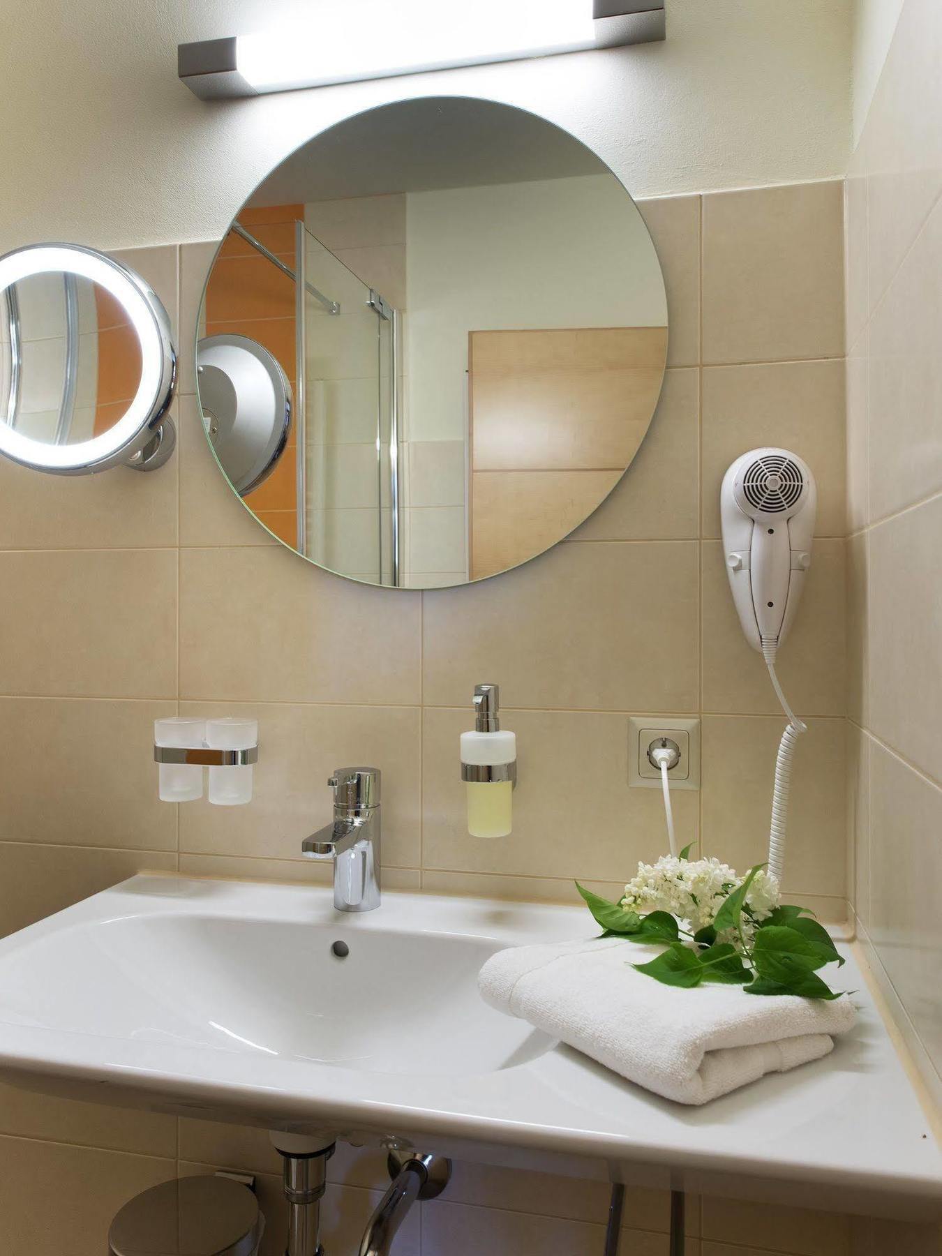 Sonn'Idyll Hotel & Saunalandschaft Rathenow Eksteriør billede